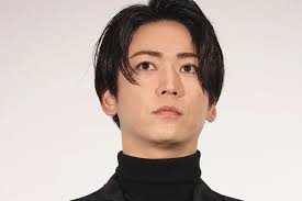 亀梨和也 KAT-TUN解散後に噂される「中居正広の後継」と「ソロライブ計画」 | 女性自身