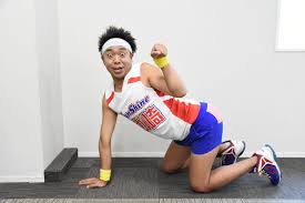 ただいま」って言っちゃう、サンシャイン池崎の猫愛あふれる1冊「照れくさい」（コメントあり） - お笑いナタリー