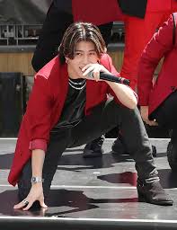 デビューシングルを初披露したAぇ! groupの末澤誠也 - スポニチ Sponichi Annex 芸能