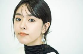 唐田えりかが語る「再出発」の話「携帯を持たず、家族以外と会わない時期がありました」（なかの かおり） | FRaU