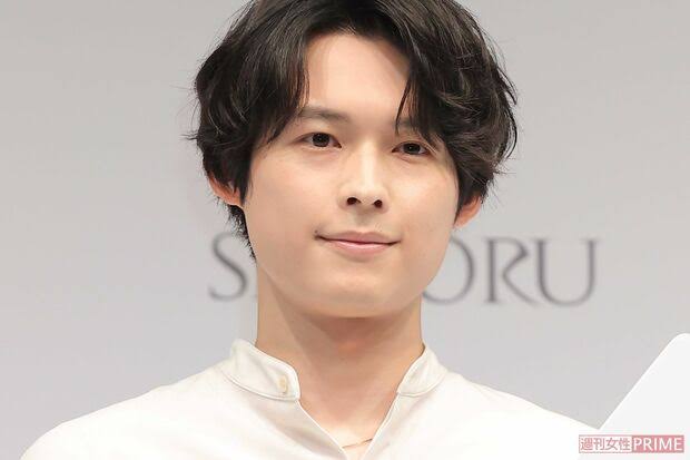 SixTONES・松村北斗が来年1月恋愛ドラマで川口春奈の相手役へ、オファー殺到のウラに“嘘を本当にする力” | 週刊女性PRIME